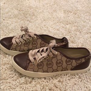 ONLY WORN ONCE!! Michael Kors logo sneakers